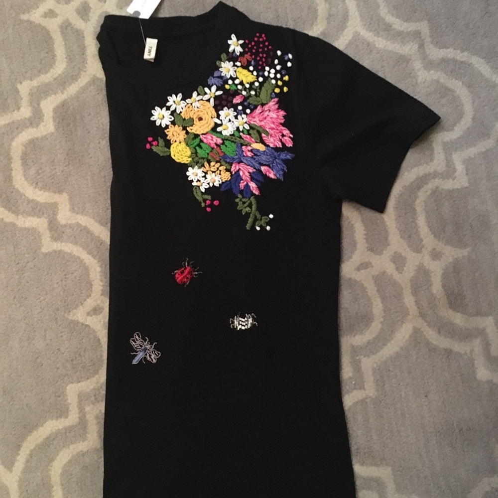 Anthropologie floral tee
